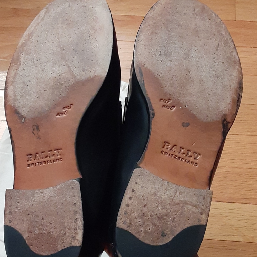 Loafer - Picture 7 of 9